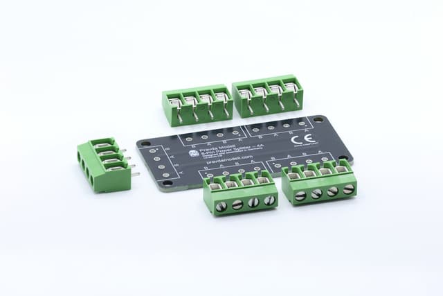 Kit for Model Railway power distributor 8-pin